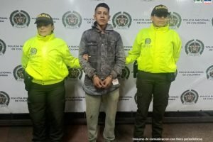 7b48a108-5317-4f72-ad36-cb5eaaa97361