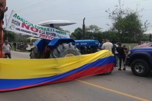 Paro de arroceros en vía Puerto López - Villavicencio.