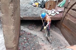 Limpieza en bocatoma de Quebrada La Honda / Foto: Alcaldía Villavicencio.