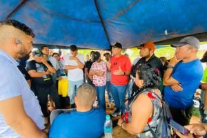 Mesa de diálogo en el sector Oasis / Foto: Secretaría de Gobierno de Puerto Gaitán.