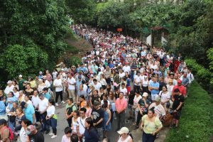 b8b965b6-9a4c-488e-9d2f-208d64b9668b